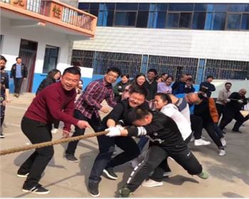 萬通公司開展職工文體活動